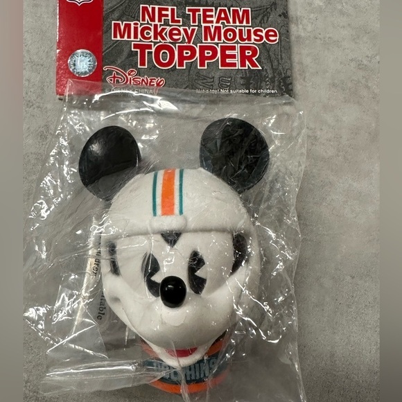 MIAMI DOLPHINS‎ NFL Team Disney Mickey Mouse Car Antenna Topper - Picture 1 of 8